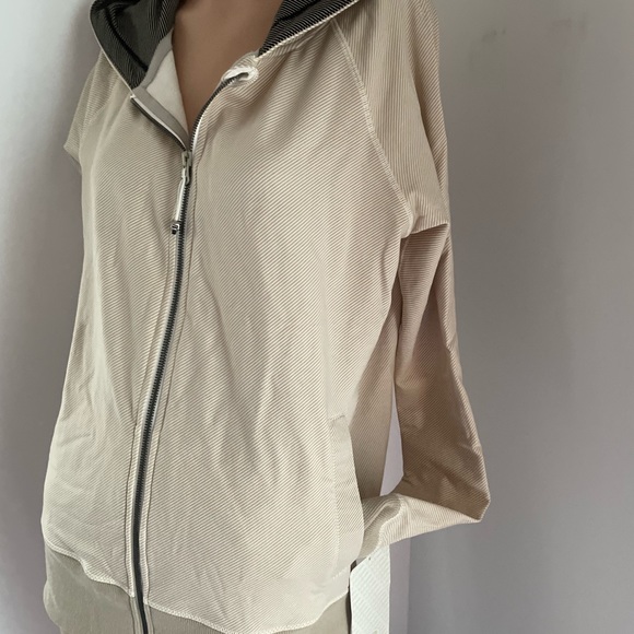 NWT 🎁 Fits 8-10 NWT rare🌷Rollin with my omies Mojave tan vintage… - Picture 3 of 6